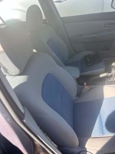 2005 Mazda 3 image 6