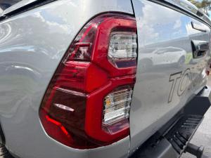 2015 Toyota Hilux GUN126R image 6