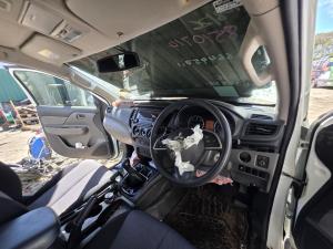 2015 Mitsubishi Triton MQ GLX image 6