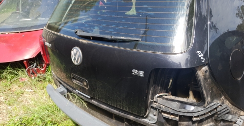 volkswagen Golf TYPEE001 2002 Parts & Wrecking