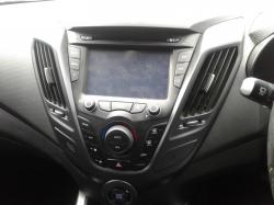 2012 Hyundai Veloster image 7
