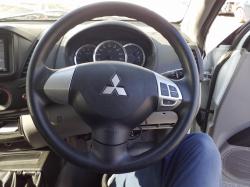 2013 Mitsubishi Triton image 7