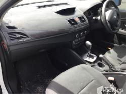 2011 Renault Megane X32 image 7