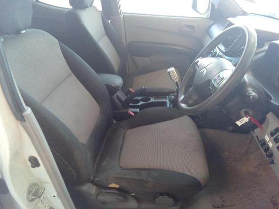 mitsubishi Triton MN 4X4 GLX Nov 2012 Parts & Wrecking