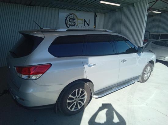 nissan Pathfinder R52 ST FWD Mar 2016 Parts & Wrecking