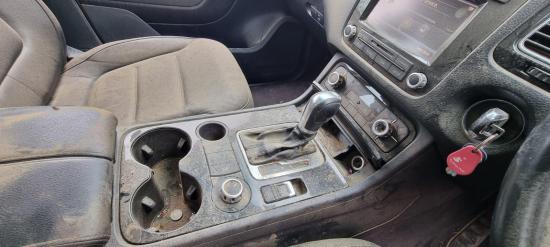 volkswagen Touareg 2011 Parts & Wrecking