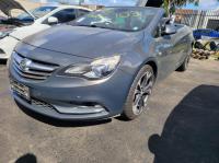 2015 Holden Cascada image 7