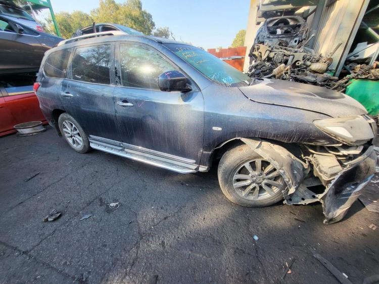 nissan Pathfinder 2015 Parts & Wrecking