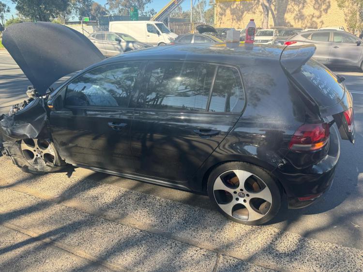 volkswagen Golf 2010 Parts & Wrecking