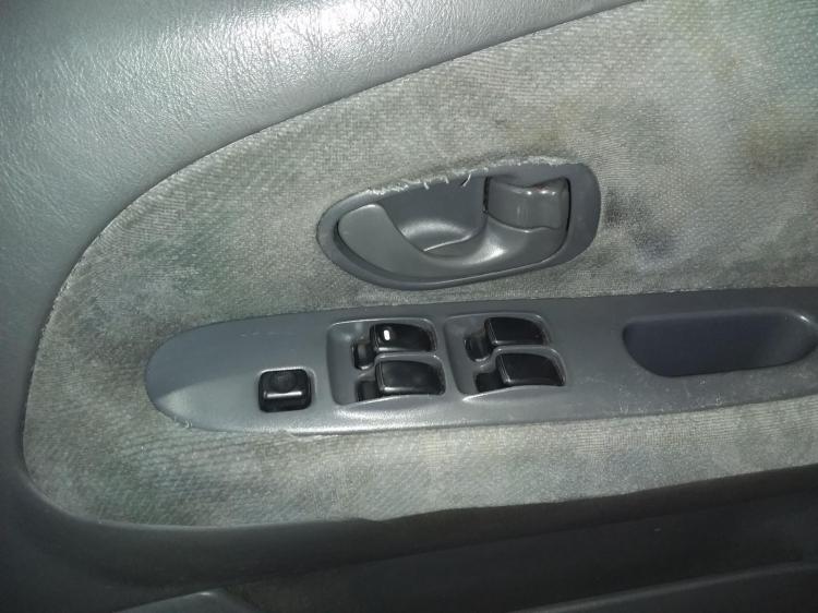mitsubishi Lancer CE/CK GLXI May 2002 Parts & Wrecking