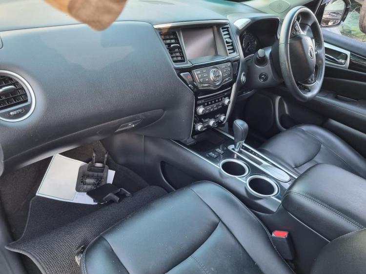 nissan Pathfinder R52 ST-L 2015 Parts & Wrecking