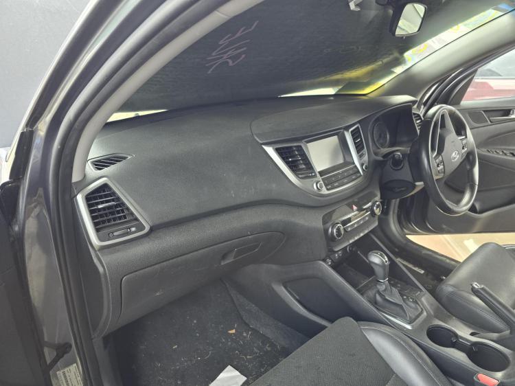 hyundai Tucson TL ACTIVE X Sep 2015 Parts & Wrecking