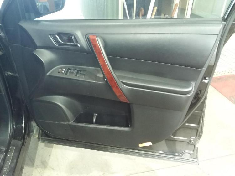 toyota Kluger Jan 2012 Parts & Wrecking