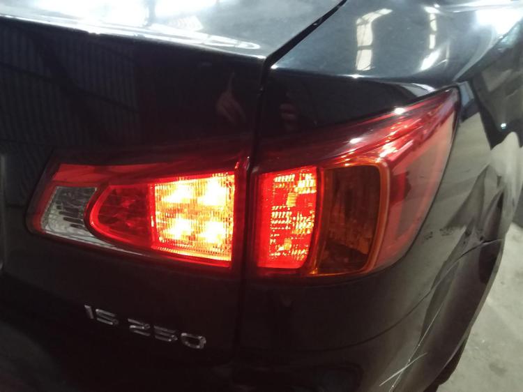 lexus Is250 PRESTIGE Nov 2009 Parts & Wrecking