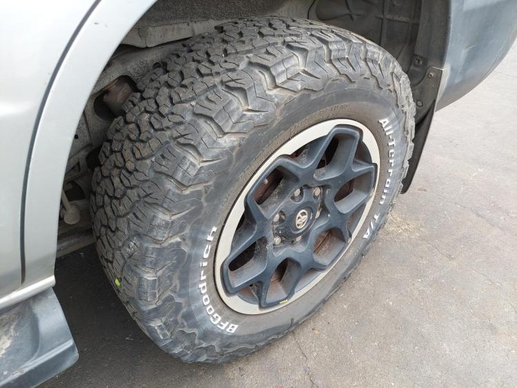 toyota Prado GX 2003 Parts & Wrecking
