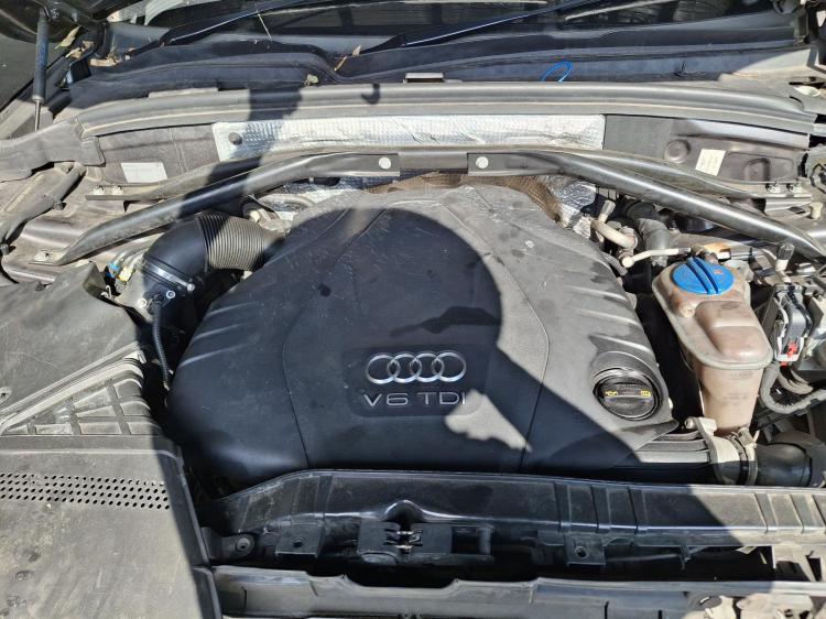 audi Q5 8R Feb 2014 Parts & Wrecking