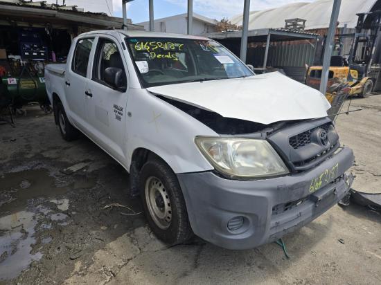 toyota Hilux TGN16R WORKMATE Apr 2010 Engine Motor 