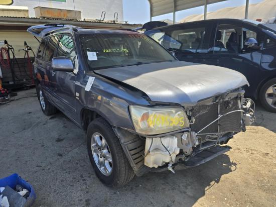 toyota Kluger MCU28R CVX Apr 2005 Engine Motor 