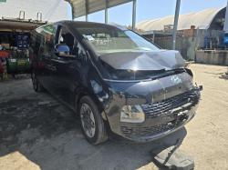 2024 Hyundai Staria image 7