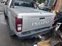 2015 Isuzu D Max image 7