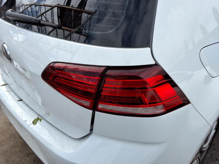 volkswagen Golf 110 TSI COMFORTLIN Feb 2019 Parts & Wrecking