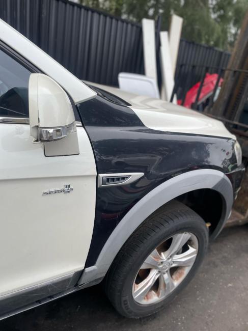 holden Captiva 2011 Parts & Wrecking