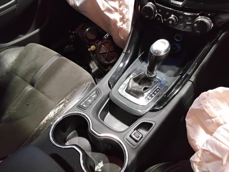holden Commodore SV6 Jan 2015 Parts & Wrecking