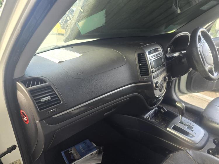 hyundai Santa Fe CM TRAIL EDITION Apr 2012 Parts & Wrecking