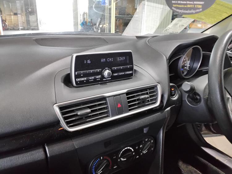 mazda 3 NEO Mar 2014 Parts & Wrecking