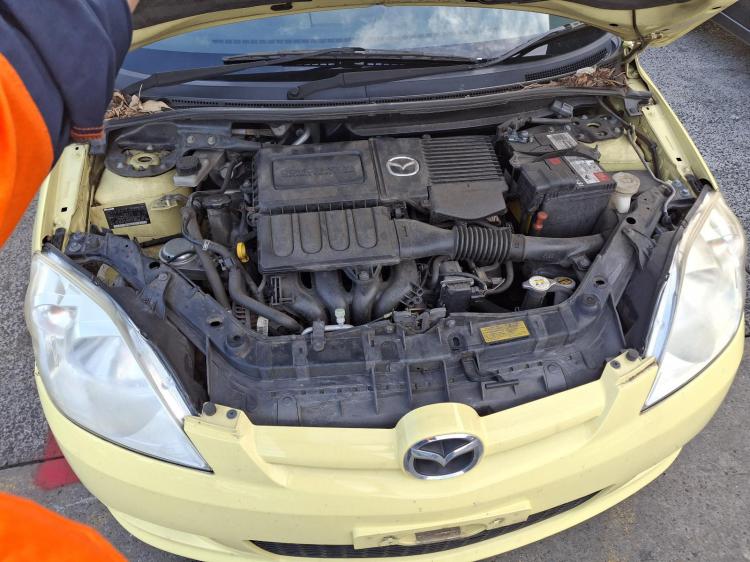 mazda 2 GENKI May 2006 Parts & Wrecking