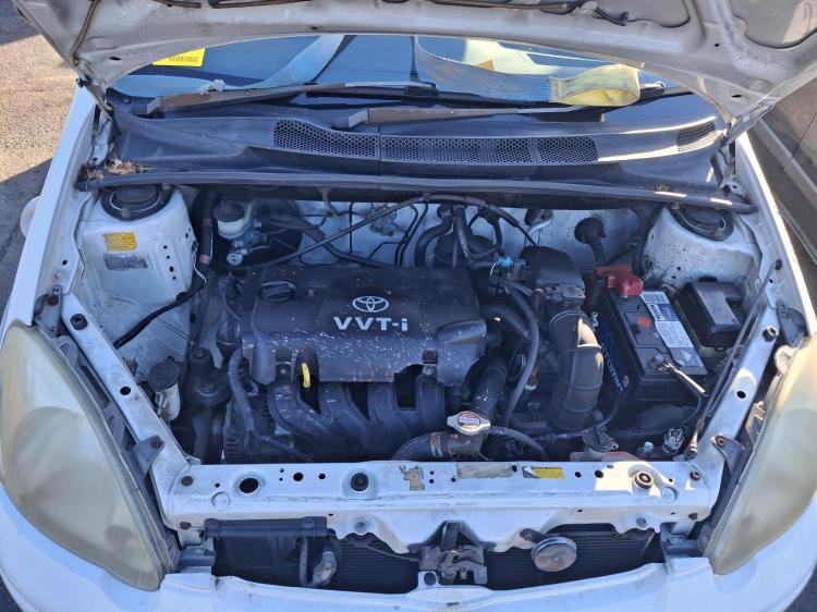 toyota Echo ECHO Aug 2005 Parts & Wrecking