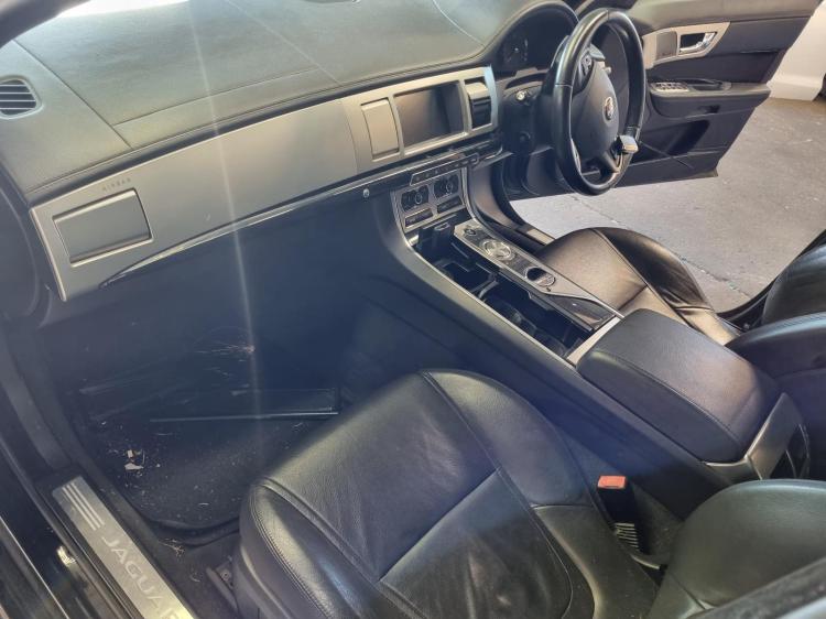 jaguar Xf PREMIUM LUXURY X250 2015 Parts & Wrecking
