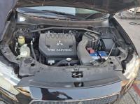 2010 Mitsubishi Outlander VRX 5 SEAT image 7