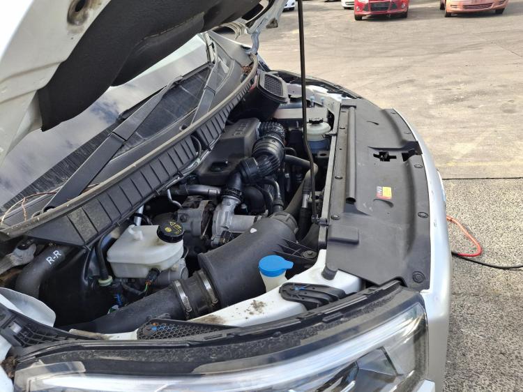 ldv Deliver 9 MWB MID ROOF Aug 2021 Parts & Wrecking