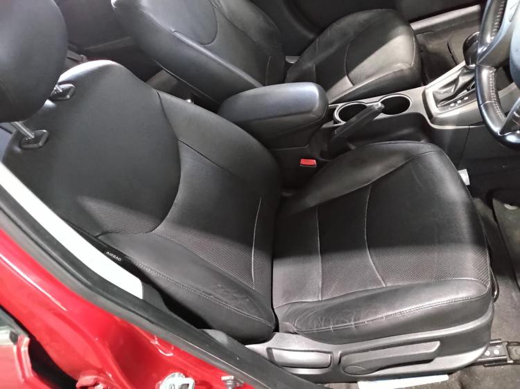 hyundai Elantra SE Oct 2014 Parts & Wrecking