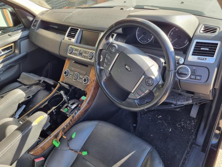 land rover Range Rover Sport TDV6 L320 2012 Parts & Wrecking