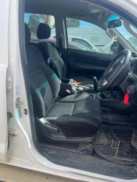 2015 Toyota Hilux KUN26R image 7