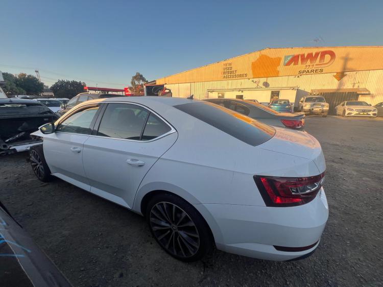 skoda Superb NP Dec 2017 Parts & Wrecking