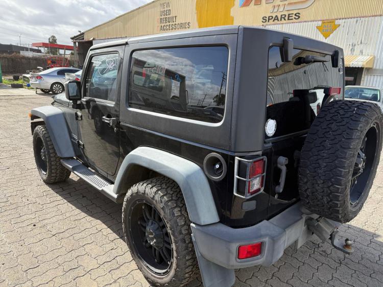 jeep Wrangler JK Aug 2012 Parts & Wrecking