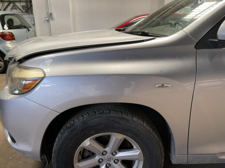 toyota Kluger 2010 Parts & Wrecking
