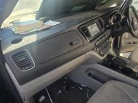 2015 Kia Carnival YP SI image 7
