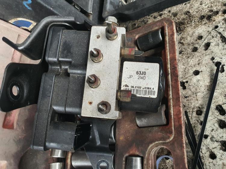 suzuki Swift 2006 Parts & Wrecking
