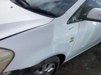 2005 Toyota Avensis Verso image 7