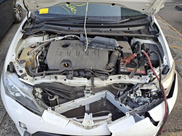 toyota Corolla ZRE182R Feb 2015 Parts & Wrecking