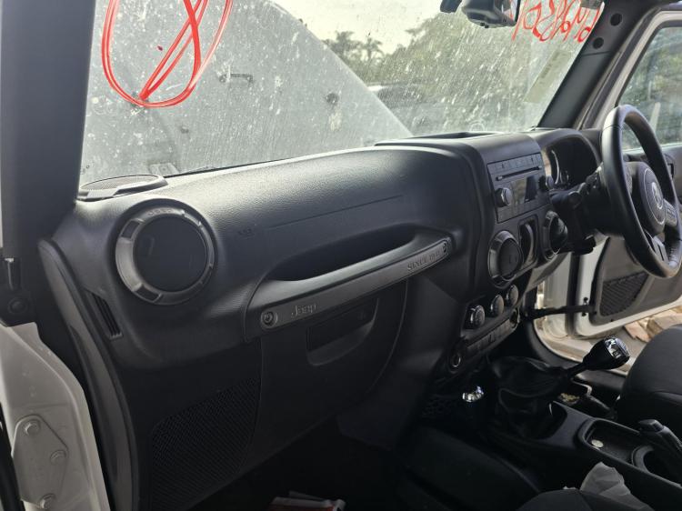 jeep Wrangler JK SPORT Jan 2018 Parts & Wrecking