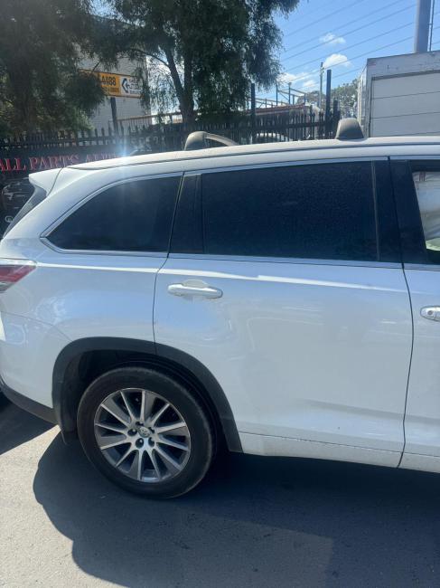 toyota Kluger 2015 Parts & Wrecking