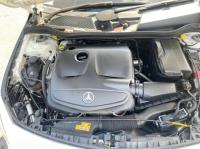 2018 Mercedes Benz C Class image 7