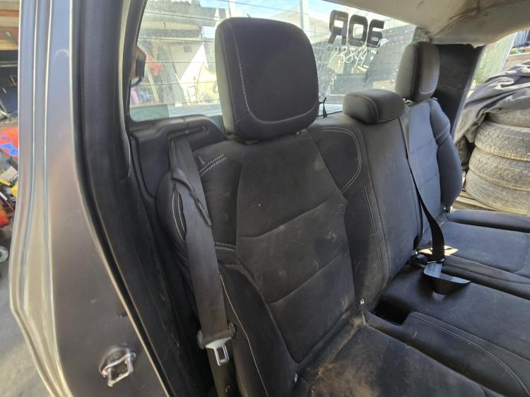 isuzu D Max RG SX Dec 2023 Parts & Wrecking
