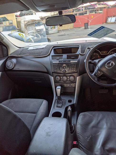 mazda Bt 50 XTR Dec 2013 Parts & Wrecking