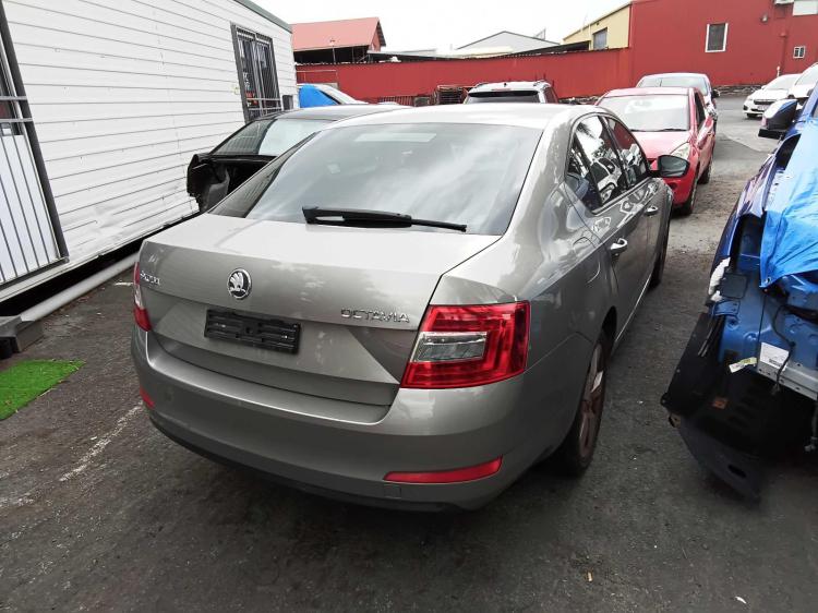 skoda Octavia 103TSI Mar 2014 Parts & Wrecking